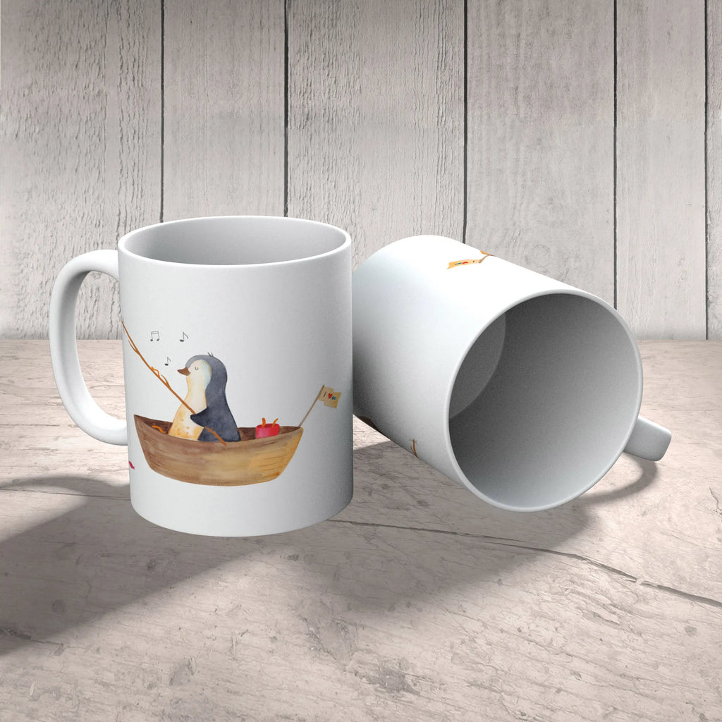 Tasse Pinguin Angelboot Tasse, Kaffeetasse, Teetasse, Becher, Kaffeebecher, Teebecher, Keramiktasse, Porzellantasse, Büro Tasse, Geschenk Tasse, Tasse Sprüche, Tasse Motive, Kaffeetassen, Tasse bedrucken, Designer Tasse, Cappuccino Tassen, Schöne Teetassen, Pinguin, Pinguine, Angeln, Boot, Angelboot, Lebenslust, Leben, genießen, Motivation, Neustart, Neuanfang, Trennung, Scheidung, Geschenkidee Liebeskummer