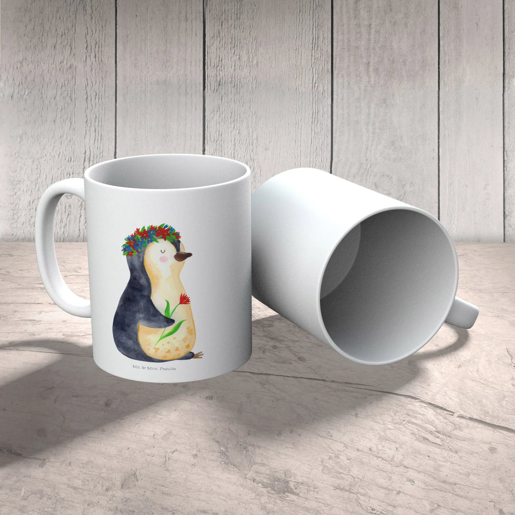 Tasse Pinguin Blumen Tasse, Kaffeetasse, Teetasse, Becher, Kaffeebecher, Teebecher, Keramiktasse, Porzellantasse, Büro Tasse, Geschenk Tasse, Tasse Sprüche, Tasse Motive, Kaffeetassen, Tasse bedrucken, Designer Tasse, Cappuccino Tassen, Schöne Teetassen, Pinguin, Pinguine, Blumenkranz, Universum, Leben, Wünsche, Ziele, Lebensziele, Motivation, Lebenslust, Liebeskummer, Geschenkidee