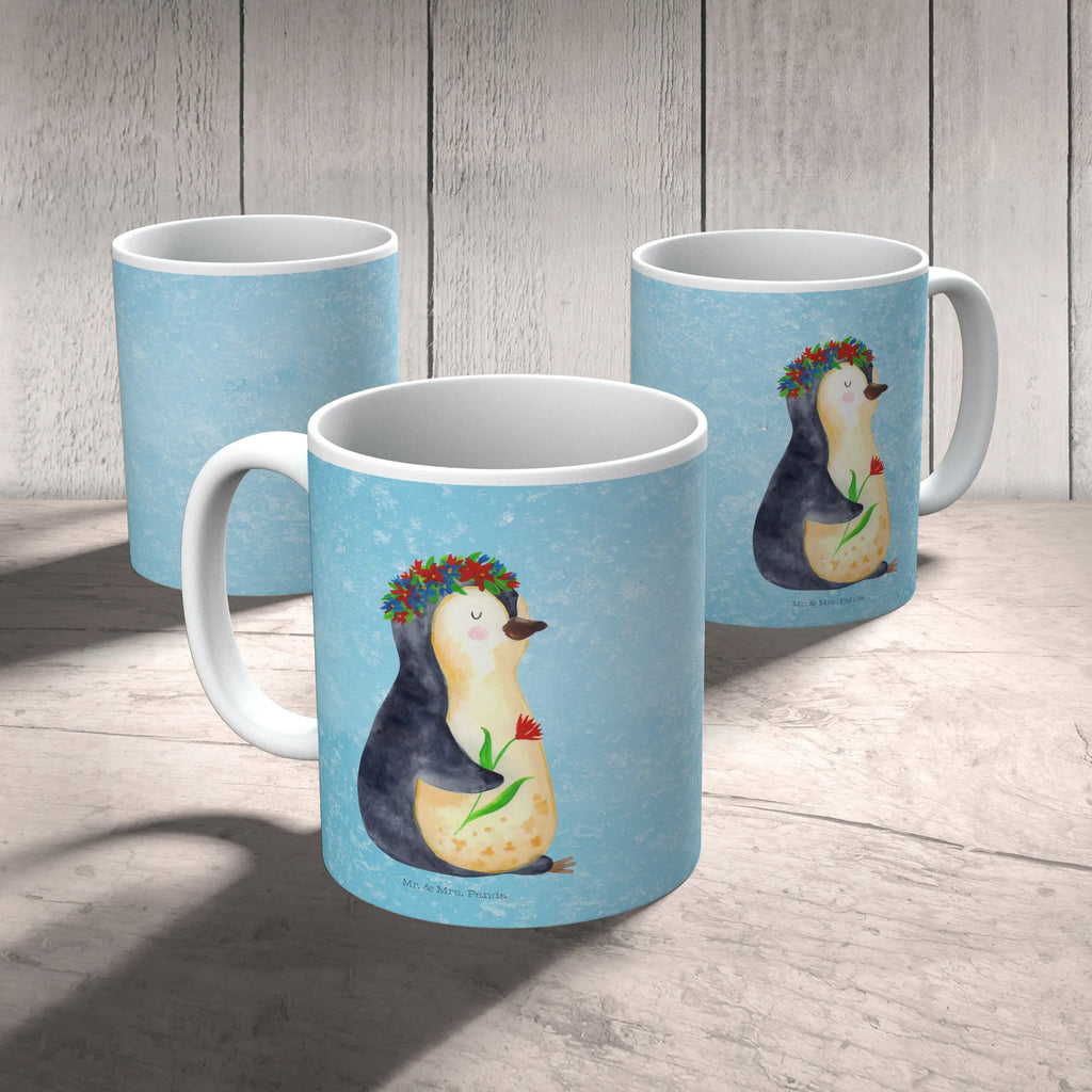 Tasse Pinguin Blumen Tasse, Kaffeetasse, Teetasse, Becher, Kaffeebecher, Teebecher, Keramiktasse, Porzellantasse, Büro Tasse, Geschenk Tasse, Tasse Sprüche, Tasse Motive, Kaffeetassen, Tasse bedrucken, Designer Tasse, Cappuccino Tassen, Schöne Teetassen, Pinguin, Pinguine, Blumenkranz, Universum, Leben, Wünsche, Ziele, Lebensziele, Motivation, Lebenslust, Liebeskummer, Geschenkidee