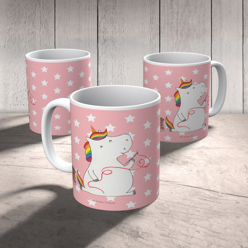 Tasse Einhorn Näherin Tasse, Kaffeetasse, Teetasse, Becher, Kaffeebecher, Teebecher, Keramiktasse, Porzellantasse, Büro Tasse, Geschenk Tasse, Tasse Sprüche, Tasse Motive, Kaffeetassen, Tasse bedrucken, Designer Tasse, Cappuccino Tassen, Schöne Teetassen, Einhorn, Einhörner, Einhorn Deko, Pegasus, Unicorn, Näherin, nähen, Mädchen, Freundin, Häkeln, Stricken, basteln, Nähzimmer