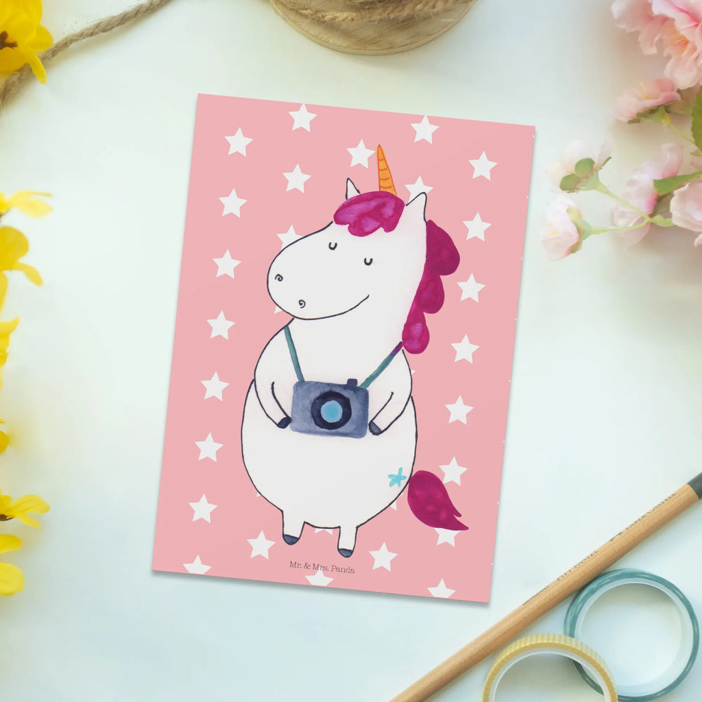 Postkarte Einhorn Fotograf Postkarte, Karte, Geschenkkarte, Grußkarte, Einladung, Ansichtskarte, Geburtstagskarte, Einladungskarte, Dankeskarte, Ansichtskarten, Einladung Geburtstag, Einladungskarten Geburtstag, Einhorn, Einhörner, Einhorn Deko, Pegasus, Unicorn, Fotograf, Fotografie, Kamera, Reisen, Weltreise, Weltenbummler, Urlaub, Tourist, Kurztrip, Reise, Städtereise