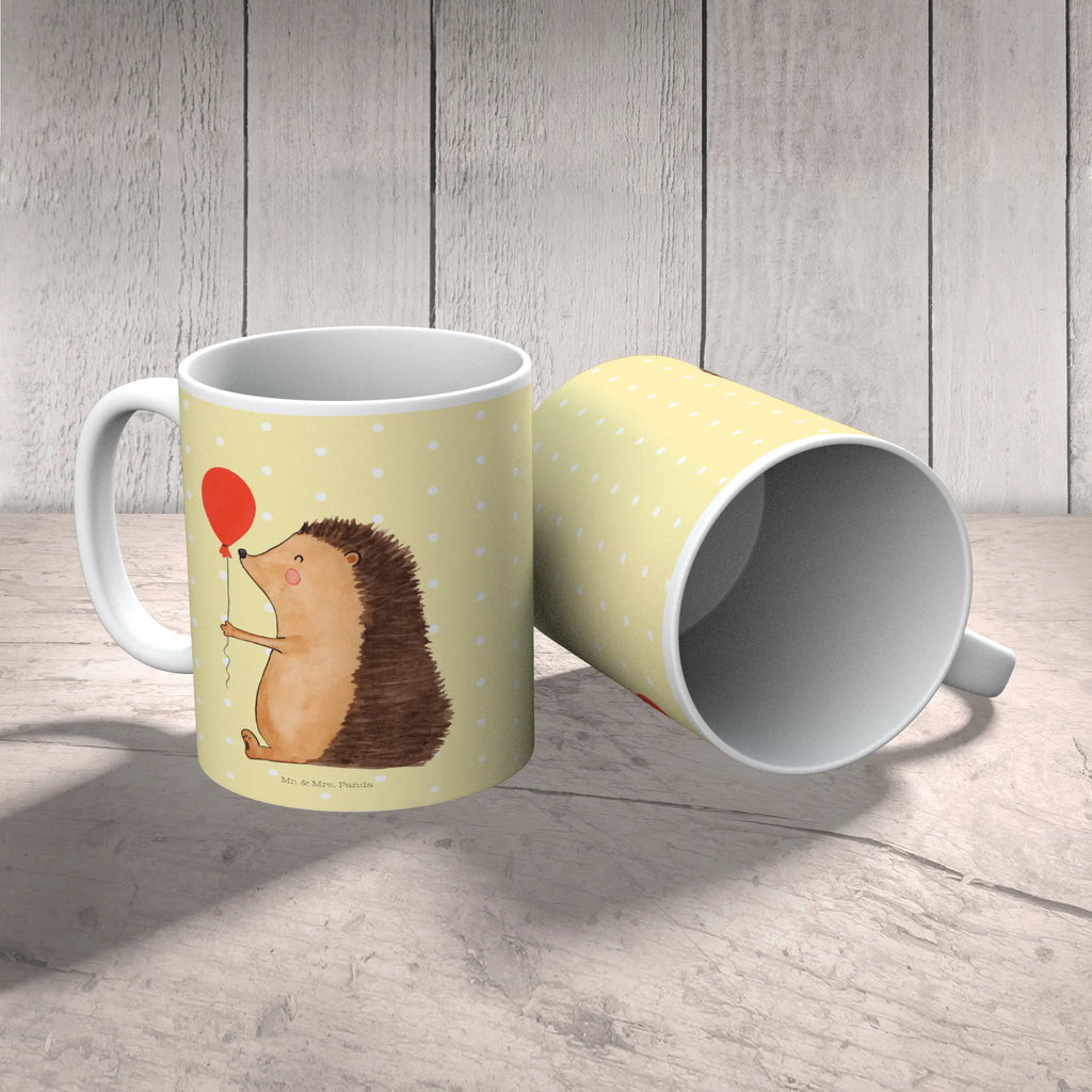 Tasse Igel Luftballon Tasse, Kaffeetasse, Teetasse, Becher, Kaffeebecher, Teebecher, Keramiktasse, Porzellantasse, Büro Tasse, Geschenk Tasse, Tasse Sprüche, Tasse Motive, Kaffeetassen, Tasse bedrucken, Designer Tasse, Cappuccino Tassen, Schöne Teetassen, Tiermotive, Gute Laune, lustige Sprüche, Tiere, Igel, Geburtstag, Herzlichen Glückwunsch, Glückwunsch, Geburtstagskind, Ballon, Happy Birthday