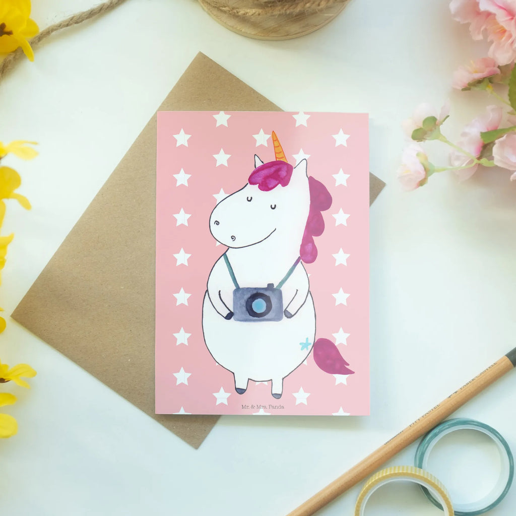 Grußkarte Einhorn Fotograf Grußkarte, Klappkarte, Einladungskarte, Glückwunschkarte, Hochzeitskarte, Geburtstagskarte, Karte, Ansichtskarten, Einhorn, Einhörner, Einhorn Deko, Pegasus, Unicorn, Fotograf, Fotografie, Kamera, Reisen, Weltreise, Weltenbummler, Urlaub, Tourist, Kurztrip, Reise, Städtereise