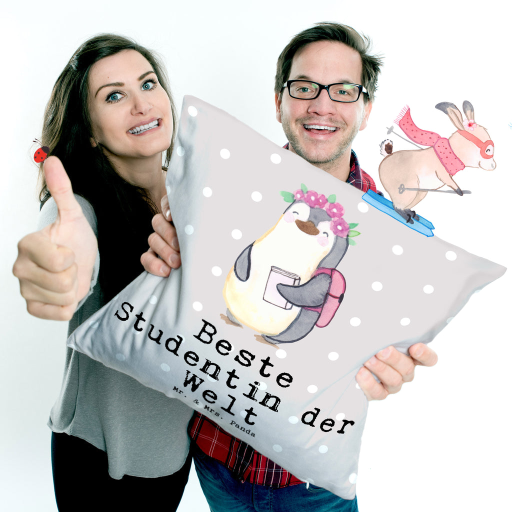 40x40 Kissen Pinguin Beste Studentin der Welt Kissenhülle, Kopfkissen, Sofakissen, Dekokissen, Motivkissen, sofakissen, sitzkissen, Kissen, Kissenbezüge, Kissenbezug 40x40, Kissen 40x40, Kissenhülle 40x40, Zierkissen, Couchkissen, Dekokissen Sofa, Sofakissen 40x40, Dekokissen 40x40, Kopfkissen 40x40, Kissen 40x40 Waschbar, für, Dankeschön, Geschenk, Schenken, Geburtstag, Geburtstagsgeschenk, Geschenkidee, Danke, Bedanken, Mitbringsel, Freude machen, Geschenktipp, Studentin, Studium, Tochter, Spaß, Musterschülerin, lustig, Studienabschluss, witzig, Universität, Abschluss, Alumni, Uni, Studenten, Hochschule