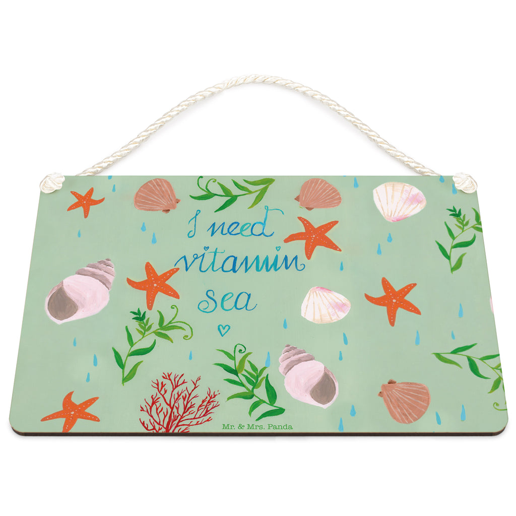 Deko Schild Vitamin Sea Dekoschild, Deko Schild, Schild, Tür Schild, Türschild, Holzschild, Wandschild, Wanddeko, Blumen Deko, Frühlings Deko, Sommer Deko, Dekoration, positive Botschaft, Naturliebhaber, Outdoor, Natur, Abenteuer, Vitamin Sea, See, Schwimmen Spruch, Schwimmer Geschenk, Strand Urlaub, Wasserratte Geschenk, Urlaub am Meer