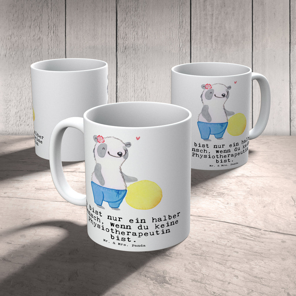 Tasse Physiotherapeutin mit Herz Tasse, Kaffeetasse, Teetasse, Becher, Kaffeebecher, Teebecher, Keramiktasse, Porzellantasse, Büro Tasse, Geschenk Tasse, Tasse Sprüche, Tasse Motive, Kaffeetassen, Tasse bedrucken, Designer Tasse, Cappuccino Tassen, Schöne Teetassen, Beruf, Ausbildung, Jubiläum, Abschied, Rente, Kollege, Kollegin, Geschenk, Schenken, Arbeitskollege, Mitarbeiter, Firma, Danke, Dankeschön