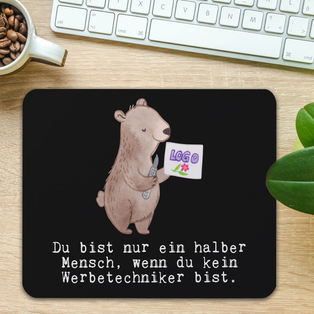 Mauspad Werbetechniker mit Herz Mousepad, Computer zubehör, Büroausstattung, PC Zubehör, Arbeitszimmer, Mauspad, Einzigartiges Mauspad, Designer Mauspad, Mausunterlage, Mauspad Büro, Beruf, Ausbildung, Jubiläum, Abschied, Rente, Kollege, Kollegin, Geschenk, Schenken, Arbeitskollege, Mitarbeiter, Firma, Danke, Dankeschön