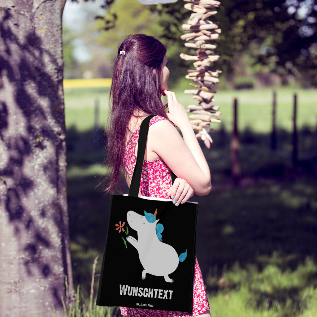 Personalisierte Tragetasche Einhorn Blume Personalisierte Beuteltasche, Personalisierter Beutel, Personalisierte Einkaufstasche, Personalisierter Jutebeutel, Personalisierter Stoffbeutel, Tragetasche mit Namen, Einkaufstasche mit Namen, Stoffbeutel mit Namen, Personalisierte Tasche, Personalisierte Jutetasche, Personalisierte Kindergartentasche, Einhorn, Einhörner, Einhorn Deko, Pegasus, Unicorn, Liebe, Liebesbeweis, Antrag, Heiratsantrag, Verlobung, Ehepaar, Pärchen, Partner, Freund, Freundin, Ehe, heiraten