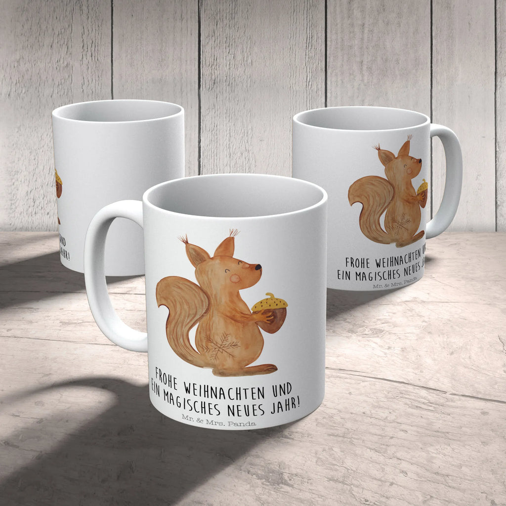 Tasse Eichhörnchen Weihnachtszeit Tasse, Kaffeetasse, Teetasse, Becher, Kaffeebecher, Teebecher, Keramiktasse, Porzellantasse, Büro Tasse, Geschenk Tasse, Tasse Sprüche, Tasse Motive, Kaffeetassen, Tasse bedrucken, Designer Tasse, Cappuccino Tassen, Schöne Teetassen, Winter, Weihnachten, Weihnachtsdeko, Nikolaus, Advent, Heiligabend, Wintermotiv, Frohe Weihnachten, Frohes neues Jahr, Guten Rutsch, Weihnachtsmotiv, Weihnachtsgruß, Neujahr, Vogel