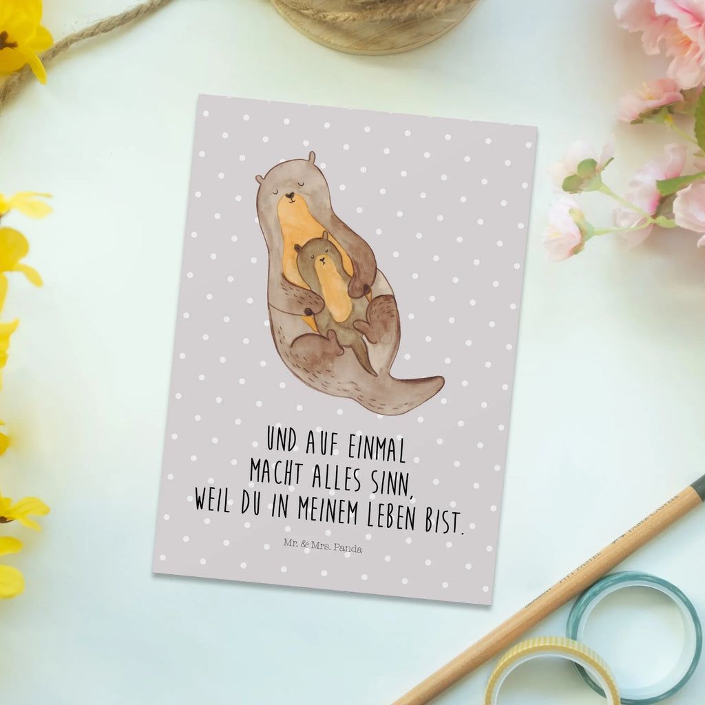 Postkarte Otter mit Kind Postkarte, Karte, Geschenkkarte, Grußkarte, Einladung, Ansichtskarte, Geburtstagskarte, Einladungskarte, Dankeskarte, Ansichtskarten, Einladung Geburtstag, Einladungskarten Geburtstag, Otter, Fischotter, Seeotter, Otter Seeotter See Otter