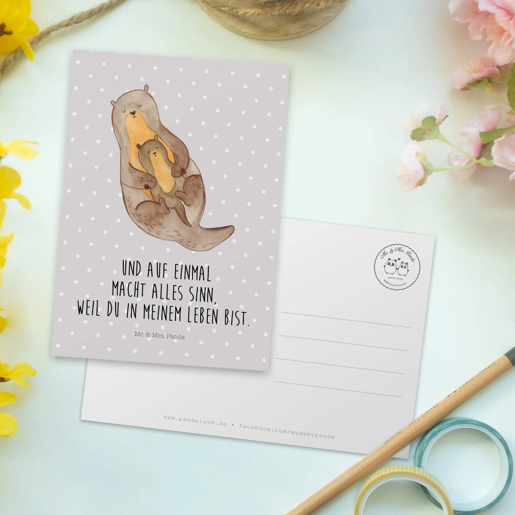 Postkarte Otter mit Kind Postkarte, Karte, Geschenkkarte, Grußkarte, Einladung, Ansichtskarte, Geburtstagskarte, Einladungskarte, Dankeskarte, Ansichtskarten, Einladung Geburtstag, Einladungskarten Geburtstag, Otter, Fischotter, Seeotter, Otter Seeotter See Otter