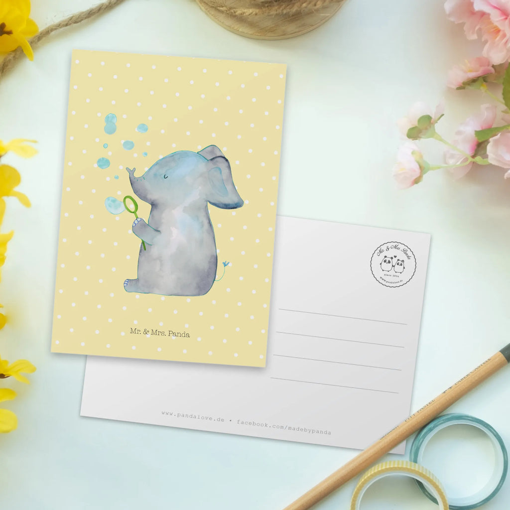 Postkarte Elefant Seifenblasen Postkarte, Karte, Geschenkkarte, Grußkarte, Einladung, Ansichtskarte, Geburtstagskarte, Einladungskarte, Dankeskarte, Ansichtskarten, Einladung Geburtstag, Einladungskarten Geburtstag, Tiermotive, Gute Laune, lustige Sprüche, Tiere, Elefant, Elefanten, Dickhäuter, Rüsseltier, Seifenblasen, Liebe, Heimat, Gefühl. Daheim, Liebesbeweis, Liebesspruch