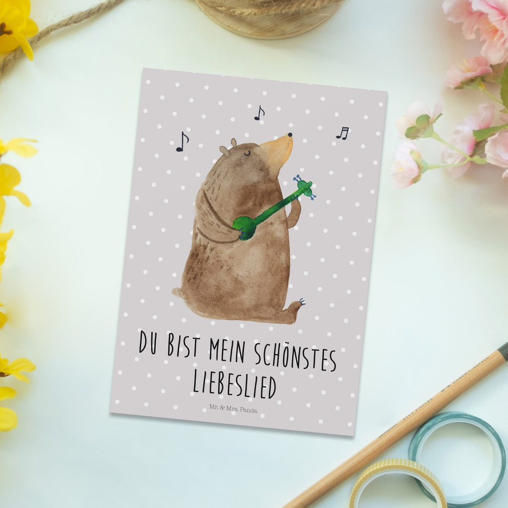 Postkarte Bär Lied Postkarte, Karte, Geschenkkarte, Grußkarte, Einladung, Ansichtskarte, Geburtstagskarte, Einladungskarte, Dankeskarte, Ansichtskarten, Einladung Geburtstag, Einladungskarten Geburtstag, Bär, Teddy, Teddybär, Bärchen, Bear, Liebeslied, Lied, Song, Valentinstag, Valentine, Geschenk, Partner, Liebe, Freundin, Frau, Herz, Spruch