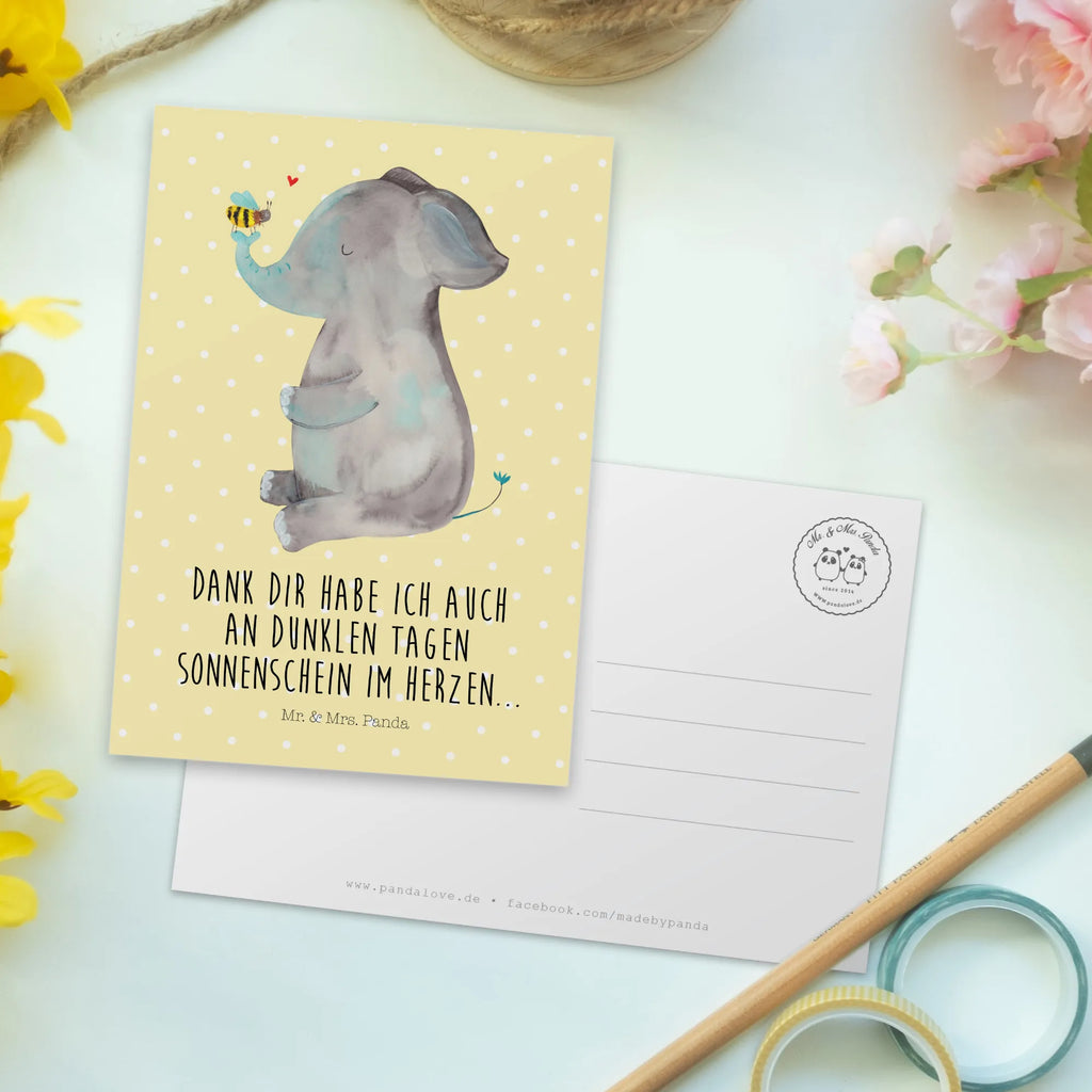 Postkarte Elefant Biene Postkarte, Karte, Geschenkkarte, Grußkarte, Einladung, Ansichtskarte, Geburtstagskarte, Einladungskarte, Dankeskarte, Ansichtskarten, Einladung Geburtstag, Einladungskarten Geburtstag, Tiermotive, Gute Laune, lustige Sprüche, Tiere, Elefant, Biene, Liebe, Liebesbeweis, Jahrestag, Liebesgeschenk, Heiratsantrag, Hochzeitsgeschenk, Liebesspruch