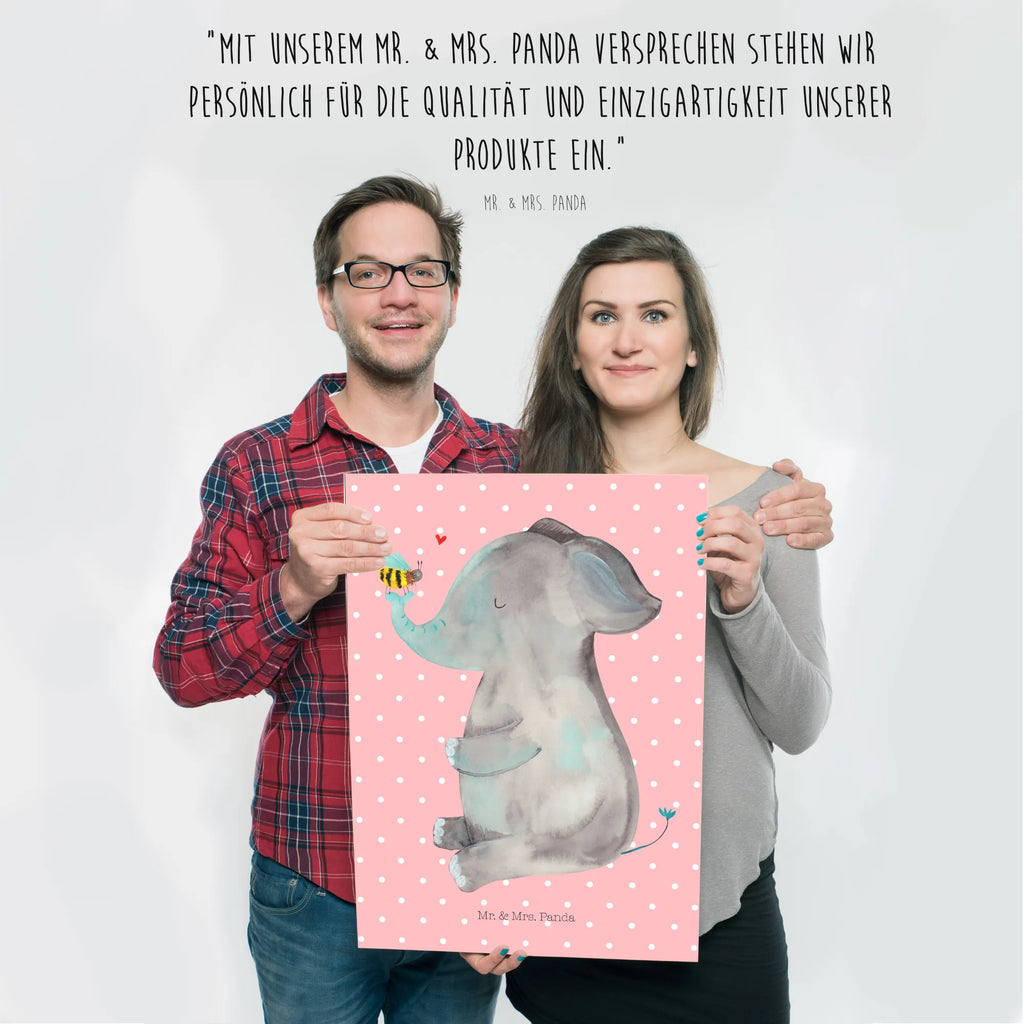 Poster Elefant Biene Poster, Wandposter, Bild, Wanddeko, Küchenposter, Kinderposter, Wanddeko Bild, Raumdekoration, Wanddekoration, Handgemaltes Poster, Mr. & Mrs. Panda Poster, Designposter, Kunstdruck, Posterdruck, Tiermotive, Gute Laune, lustige Sprüche, Tiere, Elefant, Biene, Liebe, Liebesbeweis, Jahrestag, Liebesgeschenk, Heiratsantrag, Hochzeitsgeschenk, Liebesspruch