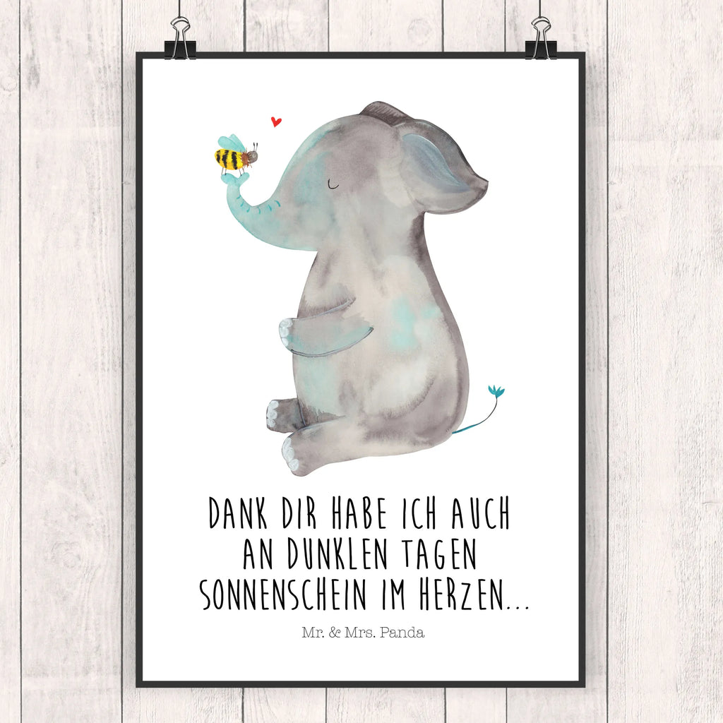 Poster Elefant Biene Poster, Wandposter, Bild, Wanddeko, Küchenposter, Kinderposter, Wanddeko Bild, Raumdekoration, Wanddekoration, Handgemaltes Poster, Mr. & Mrs. Panda Poster, Designposter, Kunstdruck, Posterdruck, Tiermotive, Gute Laune, lustige Sprüche, Tiere, Elefant, Biene, Liebe, Liebesbeweis, Jahrestag, Liebesgeschenk, Heiratsantrag, Hochzeitsgeschenk, Liebesspruch