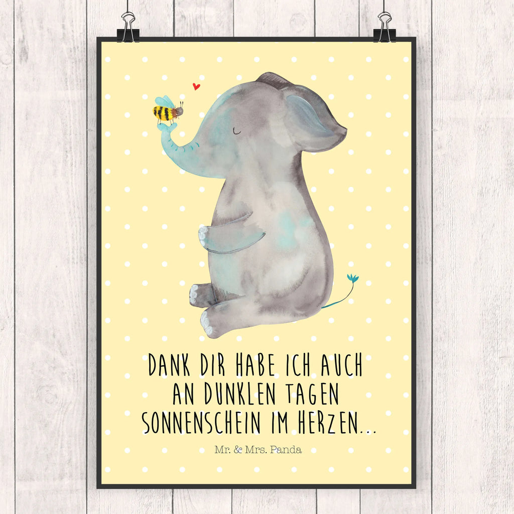 Poster Elefant Biene Poster, Wandposter, Bild, Wanddeko, Küchenposter, Kinderposter, Wanddeko Bild, Raumdekoration, Wanddekoration, Handgemaltes Poster, Mr. & Mrs. Panda Poster, Designposter, Kunstdruck, Posterdruck, Tiermotive, Gute Laune, lustige Sprüche, Tiere, Elefant, Biene, Liebe, Liebesbeweis, Jahrestag, Liebesgeschenk, Heiratsantrag, Hochzeitsgeschenk, Liebesspruch