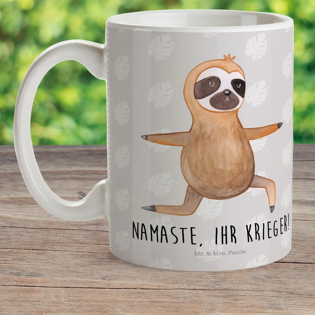 Kindertasse Faultier Yoga Kindertasse, Kinder Tasse, Kunststoff Tasse, Kindergarten Tasse, Trinkbecher, Camping Becher, Kaffeetasse, Kunststoffbecher, Kindergartenbecher, Outdoorgeschirr, Kunststoffgeschirr, Reisebecher, Reisetasse, Kinderbecher, Bruchfeste Tasse, Bruchsichere Tasse, Plastik Tasse, Plastiktasse, Faultier, Faultier Geschenk, Faultier Deko, Faultiere, faul, Lieblingstier, Yoga, Namaste, Krieger, Yogaübungen, Meditation, Atmung, Gelassenheit, Entspannung