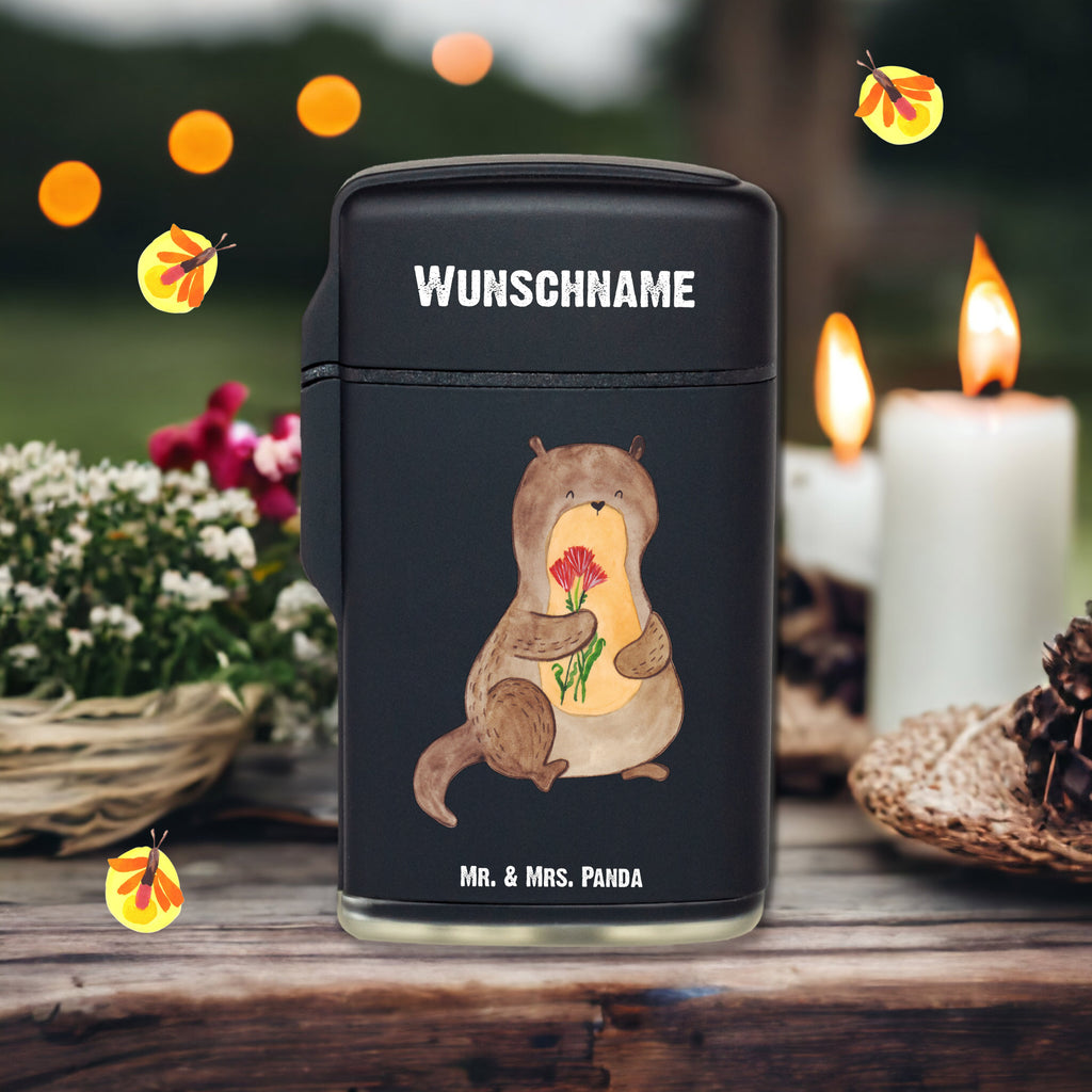 Personalisiertes Feuerzeug Otter Blumenstrauß Personalisiertes Feuerzeug, Personalisiertes Gas-Feuerzeug, Personalisiertes Sturmfeuerzeug, Feuerzeug bedrucken, Feuerzeug personalisiert, Feuerzeug personalisieren, Feuerzeug selbst gestalten, Feuerzeug Geschenkidee, Feuerzeug als Geschenk, Geschenk Feuerzeug, Feuerzeug Geschenk, Feuerzeug mit Name, Feuerzeug mit Namen, Besonderes Feuerzeug, Otter, Fischotter, Seeotter, Otter Seeotter See Otter