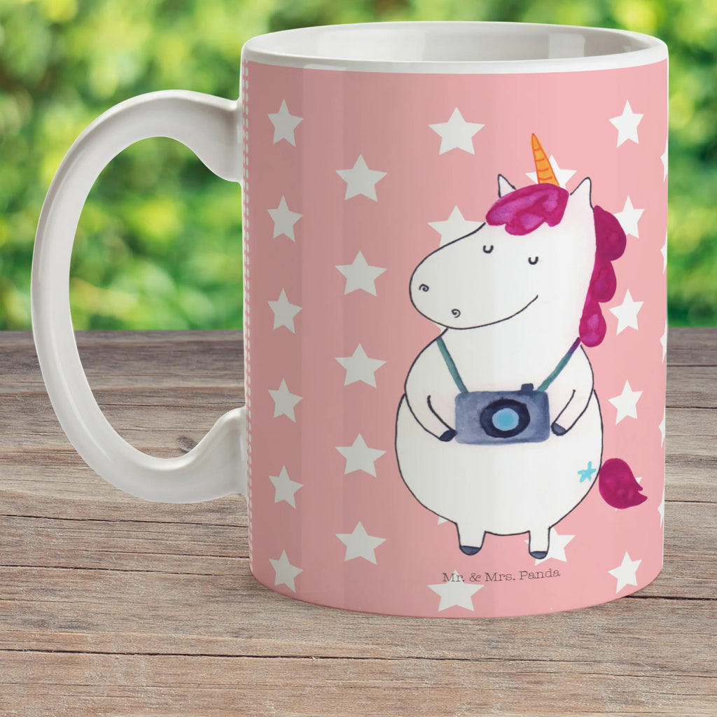 Kindertasse Einhorn Fotograf Kindertasse, Kinder Tasse, Kunststoff Tasse, Kindergarten Tasse, Trinkbecher, Camping Becher, Kaffeetasse, Kunststoffbecher, Kindergartenbecher, Outdoorgeschirr, Kunststoffgeschirr, Reisebecher, Reisetasse, Kinderbecher, Bruchfeste Tasse, Bruchsichere Tasse, Plastik Tasse, Plastiktasse, Einhorn, Einhörner, Einhorn Deko, Pegasus, Unicorn, Fotograf, Fotografie, Kamera, Reisen, Weltreise, Weltenbummler, Urlaub, Tourist, Kurztrip, Reise, Städtereise