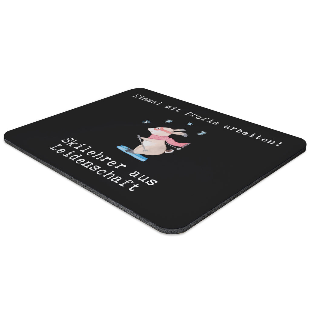 Mauspad Skilehrer aus Leidenschaft Mousepad, Computer zubehör, Büroausstattung, PC Zubehör, Arbeitszimmer, Mauspad, Einzigartiges Mauspad, Designer Mauspad, Mausunterlage, Mauspad Büro, Beruf, Ausbildung, Jubiläum, Abschied, Rente, Kollege, Kollegin, Geschenk, Schenken, Arbeitskollege, Mitarbeiter, Firma, Danke, Dankeschön