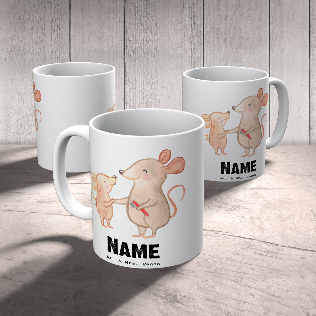 Personalisierte Tasse Heilpädagoge mit Herz Personalisierte Tasse, Namenstasse, Wunschname, Personalisiert, Tasse, Namen, Drucken, Tasse mit Namen, Beruf, Ausbildung, Jubiläum, Abschied, Rente, Kollege, Kollegin, Geschenk, Schenken, Arbeitskollege, Mitarbeiter, Firma, Danke, Dankeschön, Heilpädagoge, Heilpädagogik, Studium