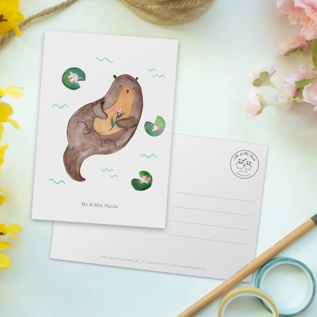 Postkarte Otter Seerose Postkarte, Karte, Geschenkkarte, Grußkarte, Einladung, Ansichtskarte, Geburtstagskarte, Einladungskarte, Dankeskarte, Ansichtskarten, Einladung Geburtstag, Einladungskarten Geburtstag, Otter, Fischotter, Seeotter, Otter Seeotter See Otter