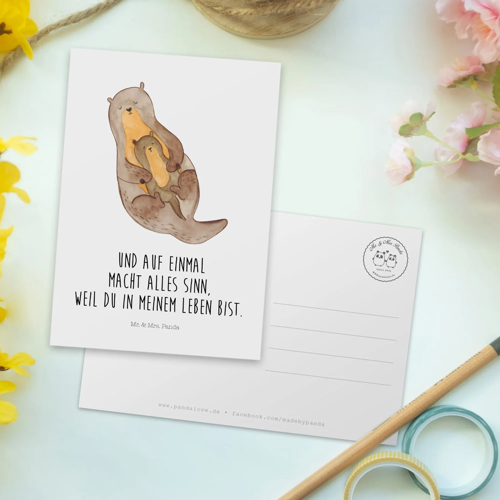 Postkarte Otter mit Kind Postkarte, Karte, Geschenkkarte, Grußkarte, Einladung, Ansichtskarte, Geburtstagskarte, Einladungskarte, Dankeskarte, Ansichtskarten, Einladung Geburtstag, Einladungskarten Geburtstag, Otter, Fischotter, Seeotter, Otter Seeotter See Otter