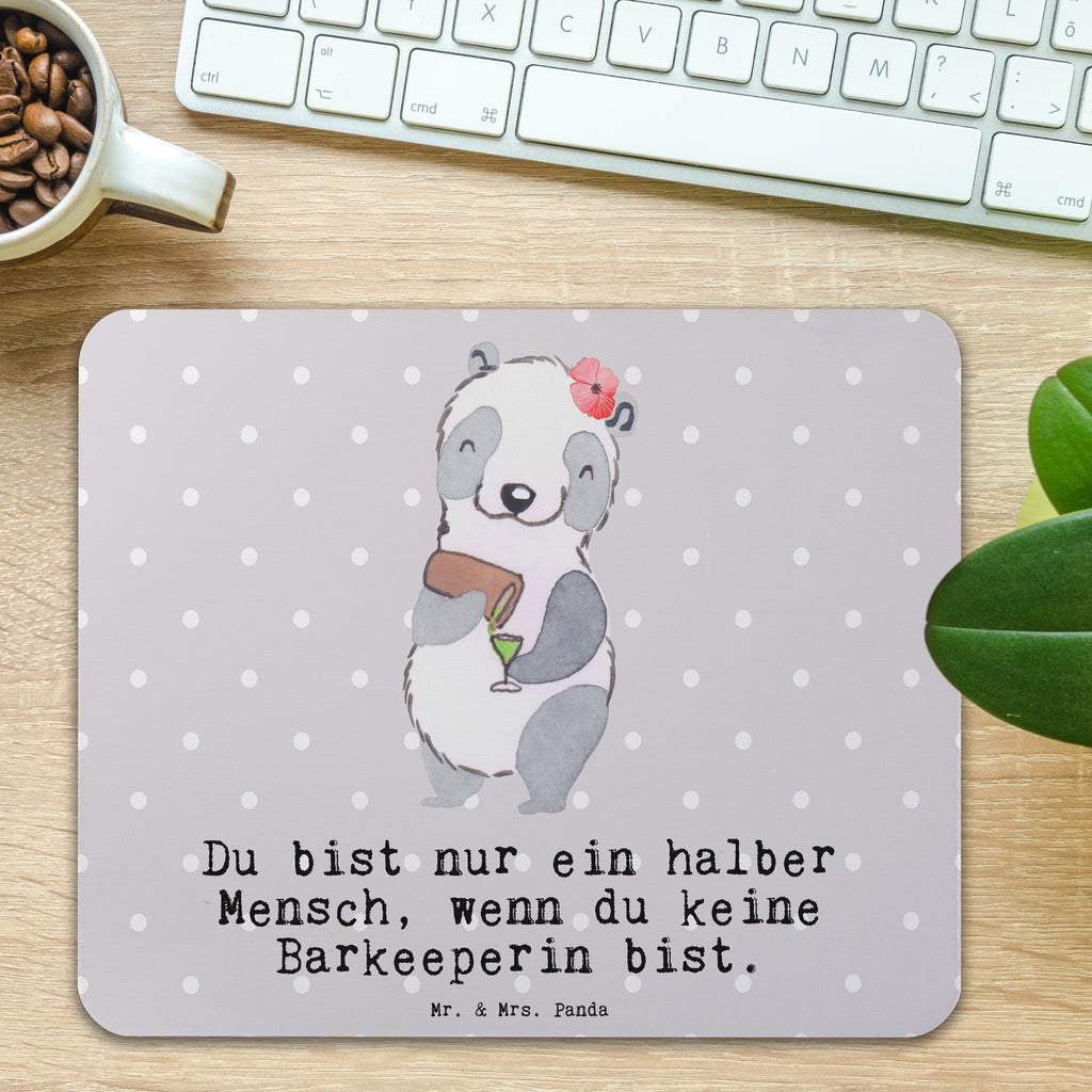 Mauspad Barkeeperin mit Herz Mousepad, Computer zubehör, Büroausstattung, PC Zubehör, Arbeitszimmer, Mauspad, Einzigartiges Mauspad, Designer Mauspad, Mausunterlage, Mauspad Büro, Beruf, Ausbildung, Jubiläum, Abschied, Rente, Kollege, Kollegin, Geschenk, Schenken, Arbeitskollege, Mitarbeiter, Firma, Danke, Dankeschön, Barkeeperin, Barfrau, Bartender, Barbesitzerin, Kurs