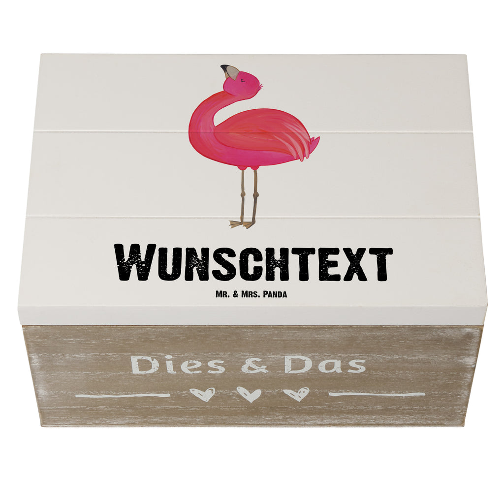 Personalisierte Holzkiste Flamingo stolz Holzkiste mit Namen, Kiste mit Namen, Schatzkiste mit Namen, Truhe mit Namen, Schatulle mit Namen, Erinnerungsbox mit Namen, Erinnerungskiste, mit Namen, Dekokiste mit Namen, Aufbewahrungsbox mit Namen, Holzkiste Personalisiert, Kiste Personalisiert, Schatzkiste Personalisiert, Truhe Personalisiert, Schatulle Personalisiert, Erinnerungsbox Personalisiert, Erinnerungskiste Personalisiert, Dekokiste Personalisiert, Aufbewahrungsbox Personalisiert, Geschenkbox personalisiert, GEschenkdose personalisiert, Flamingo, stolz, Freude, Selbstliebe, Selbstakzeptanz, Freundin, beste Freundin, Tochter, Mama, Schwester