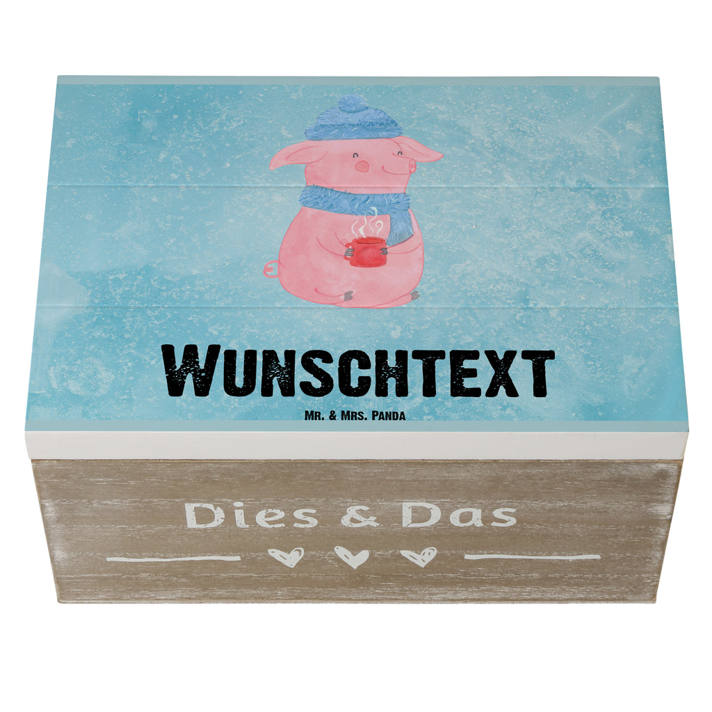 Personalisierte Holzkiste Schwein Glühwein Holzkiste mit Namen, Kiste mit Namen, Schatzkiste mit Namen, Truhe mit Namen, Schatulle mit Namen, Erinnerungsbox mit Namen, Erinnerungskiste, mit Namen, Dekokiste mit Namen, Aufbewahrungsbox mit Namen, Holzkiste Personalisiert, Kiste Personalisiert, Schatzkiste Personalisiert, Truhe Personalisiert, Schatulle Personalisiert, Erinnerungsbox Personalisiert, Erinnerungskiste Personalisiert, Dekokiste Personalisiert, Aufbewahrungsbox Personalisiert, Geschenkbox personalisiert, GEschenkdose personalisiert, Winter, Weihnachten, Weihnachtsdeko, Nikolaus, Advent, Heiligabend, Wintermotiv, Glühschwein, Glühwein, Weihnachtsmarkt, Punsch