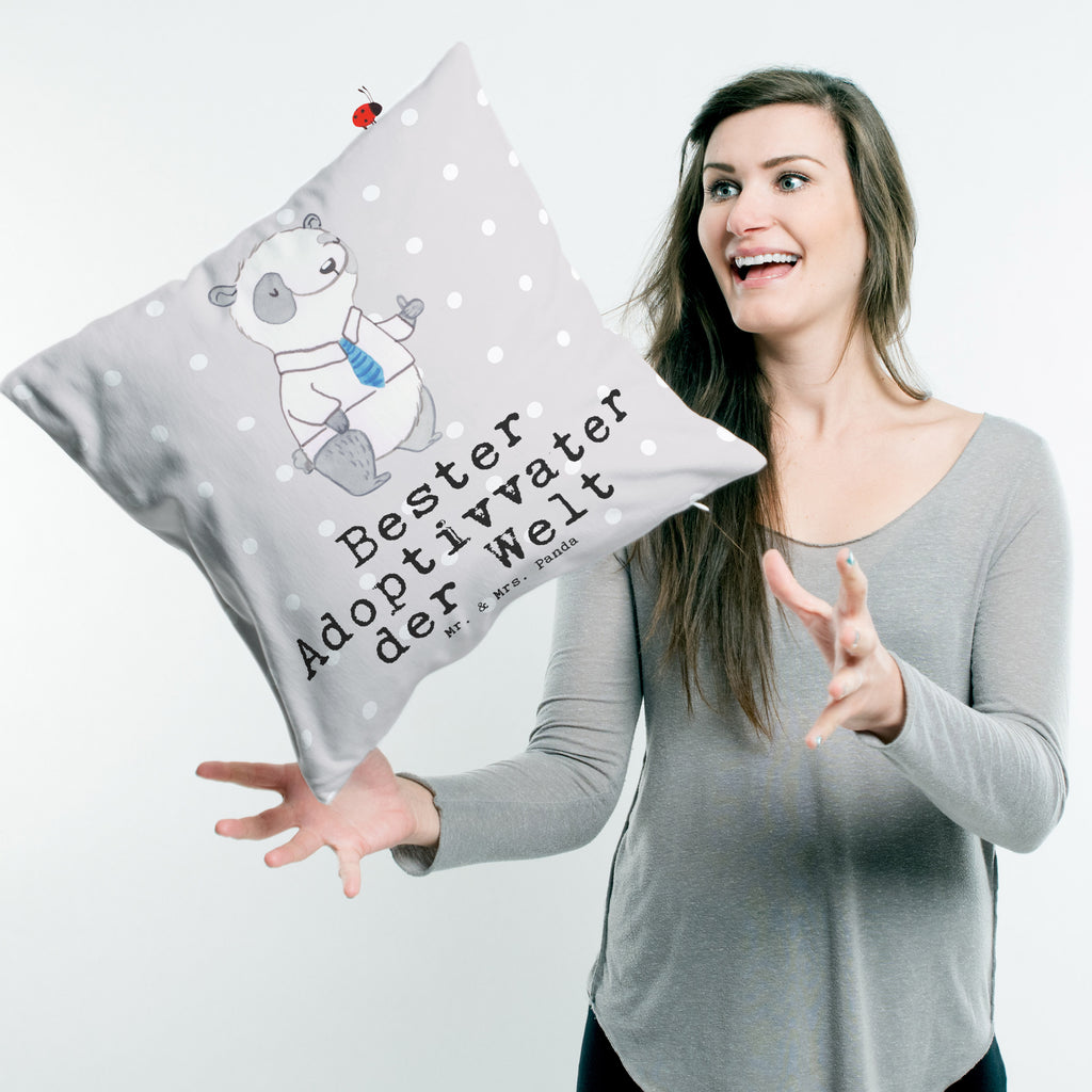 40x40 Kissen Panda Bester Adoptivvater der Welt Kissenhülle, Kopfkissen, Sofakissen, Dekokissen, Motivkissen, für, Dankeschön, Geschenk, Schenken, Geburtstag, Geburtstagsgeschenk, Geschenkidee, Danke, Bedanken, Mitbringsel, Freude machen, Geschenktipp, Adoptiv vater, Adoption, adoptiert, Adoptivvater