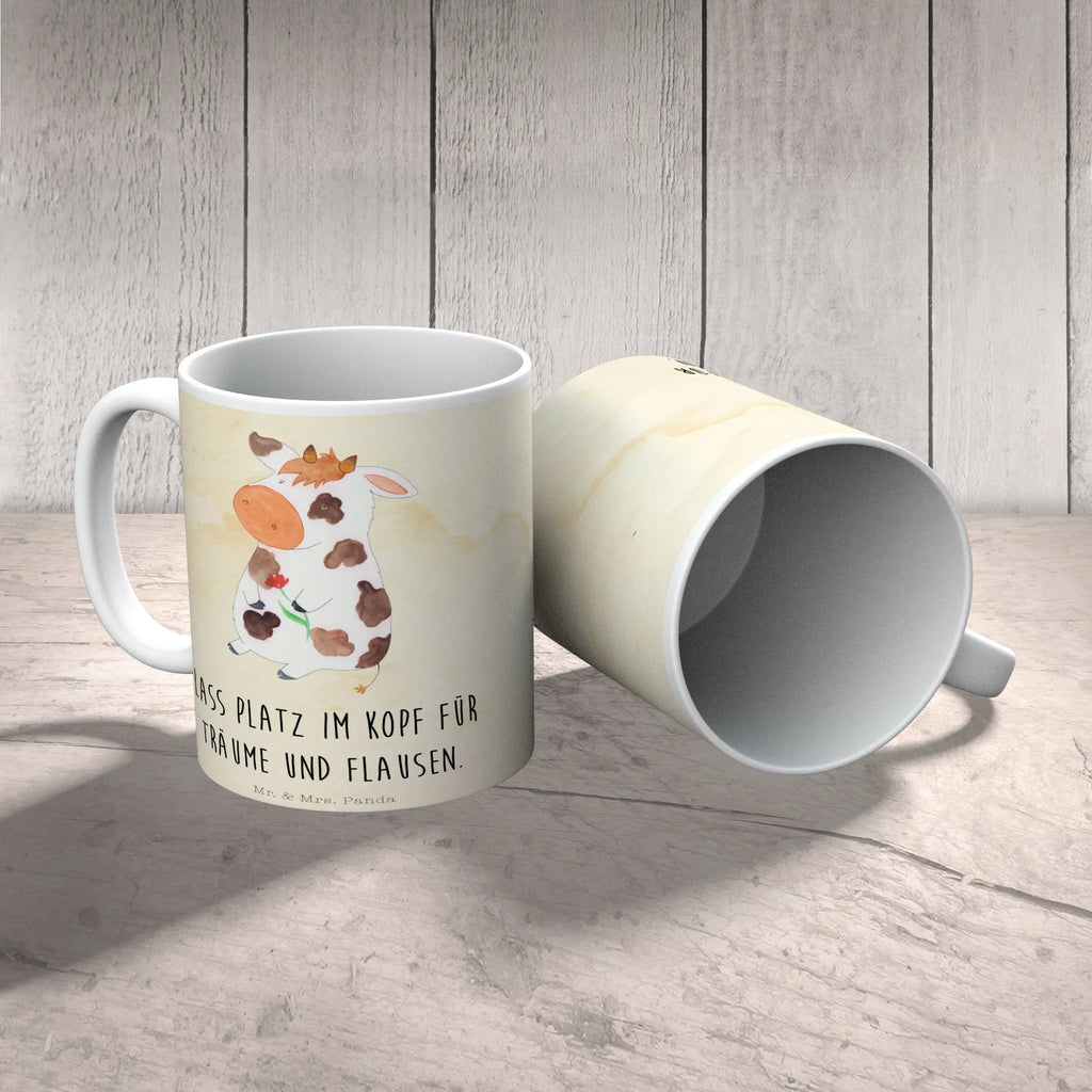 Tasse Kuh Tasse, Kaffeetasse, Teetasse, Becher, Kaffeebecher, Teebecher, Keramiktasse, Porzellantasse, Büro Tasse, Geschenk Tasse, Tasse Sprüche, Tasse Motive, Kaffeetassen, Tasse bedrucken, Designer Tasse, Cappuccino Tassen, Schöne Teetassen, Bauernhof, Hoftiere, Landwirt, Landwirtin, Kuh, Kühe, Träume, Flausen, Spruch, Magie, Motivtion, Hof, Milch, Milchkuh