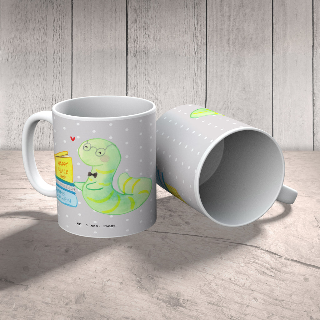 Tasse Buchhändler mit Herz Tasse, Kaffeetasse, Teetasse, Becher, Kaffeebecher, Teebecher, Keramiktasse, Porzellantasse, Büro Tasse, Geschenk Tasse, Tasse Sprüche, Tasse Motive, Kaffeetassen, Tasse bedrucken, Designer Tasse, Cappuccino Tassen, Schöne Teetassen, Beruf, Ausbildung, Jubiläum, Abschied, Rente, Kollege, Kollegin, Geschenk, Schenken, Arbeitskollege, Mitarbeiter, Firma, Danke, Dankeschön, Buchhändler, Buchhandlung, Buchverkäufer, Bibliothekar, Bücherwurm