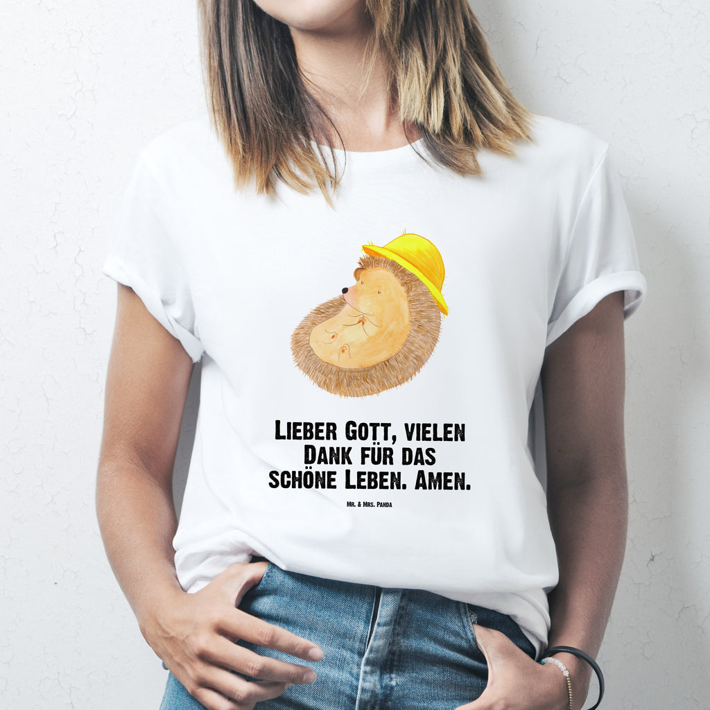 T-Shirt Standard Igel betet T-Shirt, Shirt, Tshirt, Lustiges T-Shirt, T-Shirt mit Spruch, Party, Junggesellenabschied, Jubiläum, Geburstag, Herrn, Damen, Männer, Frauen, Schlafshirt, Nachthemd, Sprüche, Tiermotive, Gute Laune, lustige Sprüche, Tiere, Igel, Igel mit Hut, Sonnenhut, Gott, Amen, beten, Leben, Dankbarkeit, Dankbar sein, dankbar, genießen