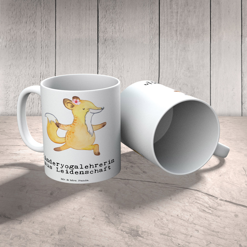 Tasse Kinderyogalehrerin aus Leidenschaft Tasse, Kaffeetasse, Teetasse, Becher, Kaffeebecher, Teebecher, Keramiktasse, Porzellantasse, Büro Tasse, Geschenk Tasse, Tasse Sprüche, Tasse Motive, Kaffeetassen, Tasse bedrucken, Designer Tasse, Cappuccino Tassen, Schöne Teetassen, Beruf, Ausbildung, Jubiläum, Abschied, Rente, Kollege, Kollegin, Geschenk, Schenken, Arbeitskollege, Mitarbeiter, Firma, Danke, Dankeschön