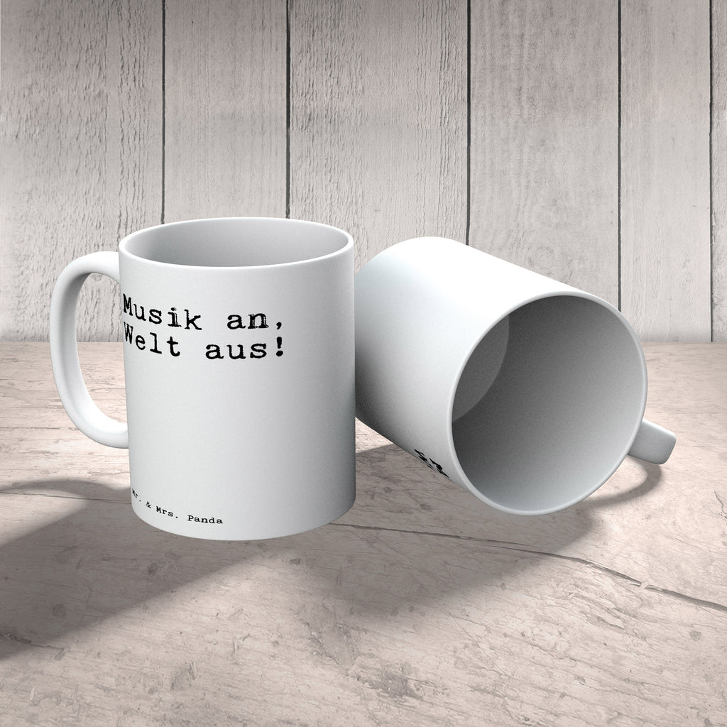 Tasse Sprüche und Zitate Musik an, Welt aus! Tasse, Kaffeetasse, Teetasse, Becher, Kaffeebecher, Teebecher, Keramiktasse, Porzellantasse, Büro Tasse, Geschenk Tasse, Tasse Sprüche, Tasse Motive, Kaffeetassen, Tasse bedrucken, Designer Tasse, Cappuccino Tassen, Schöne Teetassen, Spruch, Sprüche, lustige Sprüche, Weisheiten, Zitate, Spruch Geschenke, Spruch Sprüche Weisheiten Zitate Lustig Weisheit Worte