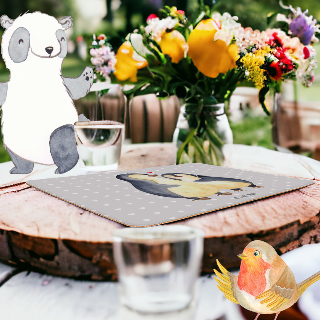 Tischset Pinguine Einschlafen Tischset, Tischuntersetzer, Platzset, Tischsets abwaschbar, Tischunterlage, Liebe, Partner, Freund, Freundin, Ehemann, Ehefrau, Heiraten, Verlobung, Heiratsantrag, Liebesgeschenk, Jahrestag, Hocheitstag, Valentinstag, Geschenk für Frauen, Hochzeitstag, Mitbringsel, Geschenk für Freundin, Geschenk für Partner, Liebesbeweis, für Männer, für Ehemann