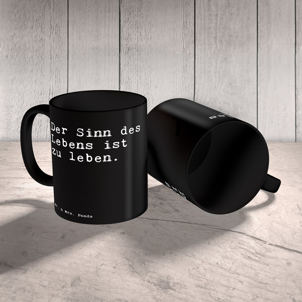 Tasse Der Sinn des Lebens... Tasse, Kaffeetasse, Teetasse, Becher, Kaffeebecher, Teebecher, Keramiktasse, Porzellantasse, Büro Tasse, Geschenk Tasse, Tasse Sprüche, Tasse Motive, Kaffeetassen, Tasse bedrucken, Designer Tasse, Cappuccino Tassen, Schöne Teetassen, Spruch, Sprüche, lustige Sprüche, Weisheiten, Zitate, Spruch Geschenke, Spruch Sprüche Weisheiten Zitate Lustig Weisheit Worte