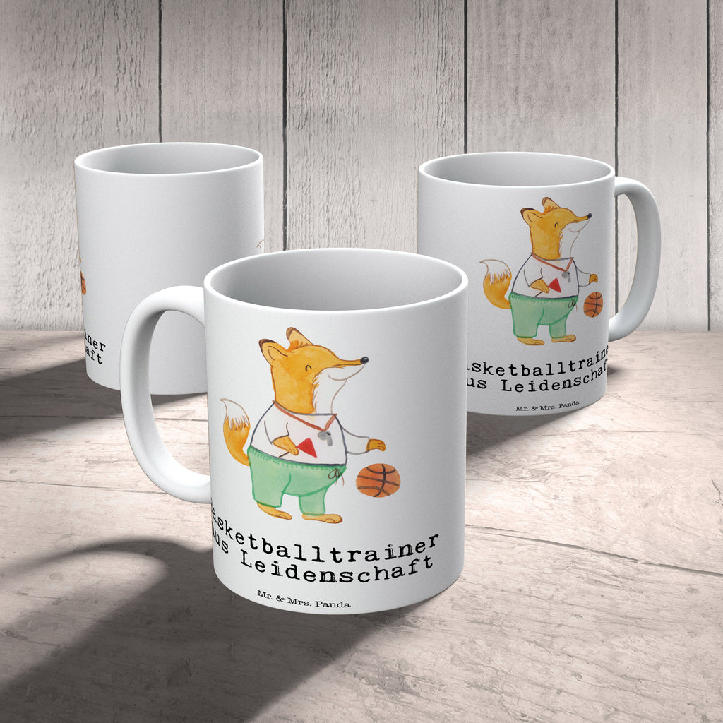 Tasse Basketballtrainer aus Leidenschaft Tasse, Kaffeetasse, Teetasse, Becher, Kaffeebecher, Teebecher, Keramiktasse, Porzellantasse, Büro Tasse, Geschenk Tasse, Tasse Sprüche, Tasse Motive, Kaffeetassen, Tasse bedrucken, Designer Tasse, Cappuccino Tassen, Schöne Teetassen, Beruf, Ausbildung, Jubiläum, Abschied, Rente, Kollege, Kollegin, Geschenk, Schenken, Arbeitskollege, Mitarbeiter, Firma, Danke, Dankeschön, Basketballtrainer, Basketball, Sport, Ballsport, Basketballcoach, Basketballer, Verein