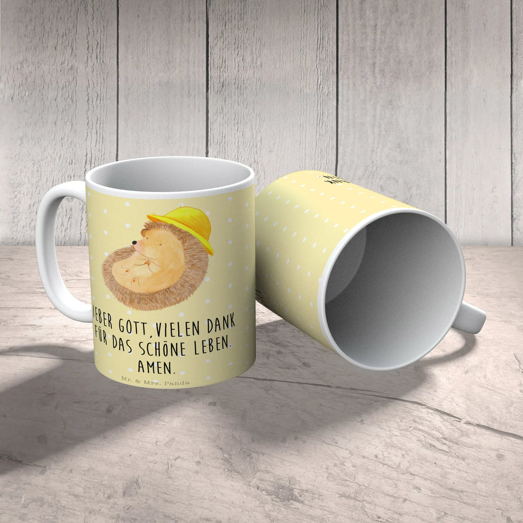 Tasse Igel betet Tasse, Kaffeetasse, Teetasse, Becher, Kaffeebecher, Teebecher, Keramiktasse, Porzellantasse, Büro Tasse, Geschenk Tasse, Tasse Sprüche, Tasse Motive, Kaffeetassen, Tasse bedrucken, Designer Tasse, Cappuccino Tassen, Schöne Teetassen, Tiermotive, Gute Laune, lustige Sprüche, Tiere, Igel, Igel mit Hut, Sonnenhut, Gott, Amen, beten, Leben, Dankbarkeit, Dankbar sein, dankbar, genießen