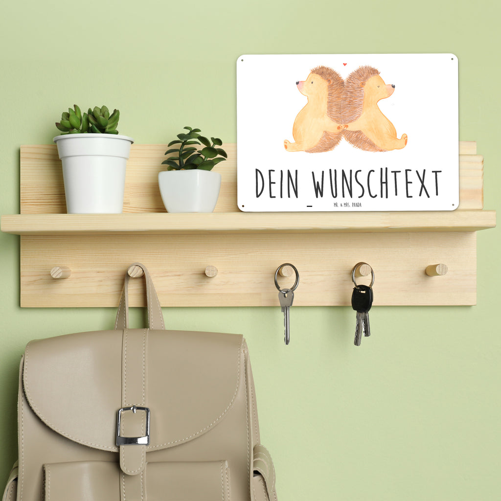 Personalisiertes Blechschild Igel händchenhaltend Blechschild, Metallschild, Geschenk Schild, Schild, Magnet-Metall-Schild, Deko Schild, Wandschild, Wand-Dekoration, Türschild, Liebe, Partner, Freund, Freundin, Ehemann, Ehefrau, Heiraten, Verlobung, Heiratsantrag, Liebesgeschenk, Jahrestag, Hocheitstag, Igel, Igelliebe, Hand in Hand, Liebesbeweis, große Liebe, Liebesbotschaft, Hochzeit, Lieblingsmensch, Gemeinsamkeit, Love, Geschenk für zwei