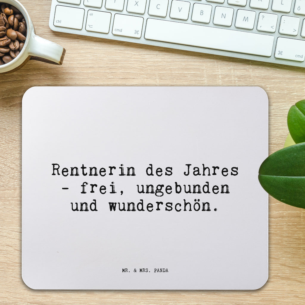 Mauspad Sprüche und Zitate Rentnerin des Jahres - frei, ungebunden und wunderschön. Mousepad, Computer zubehör, Büroausstattung, PC Zubehör, Arbeitszimmer, Mauspad, Einzigartiges Mauspad, Designer Mauspad, Mausunterlage, Mauspad Büro, Spruch, Sprüche, lustige Sprüche, Weisheiten, Zitate, Spruch Geschenke, Spruch Sprüche Weisheiten Zitate Lustig Weisheit Worte