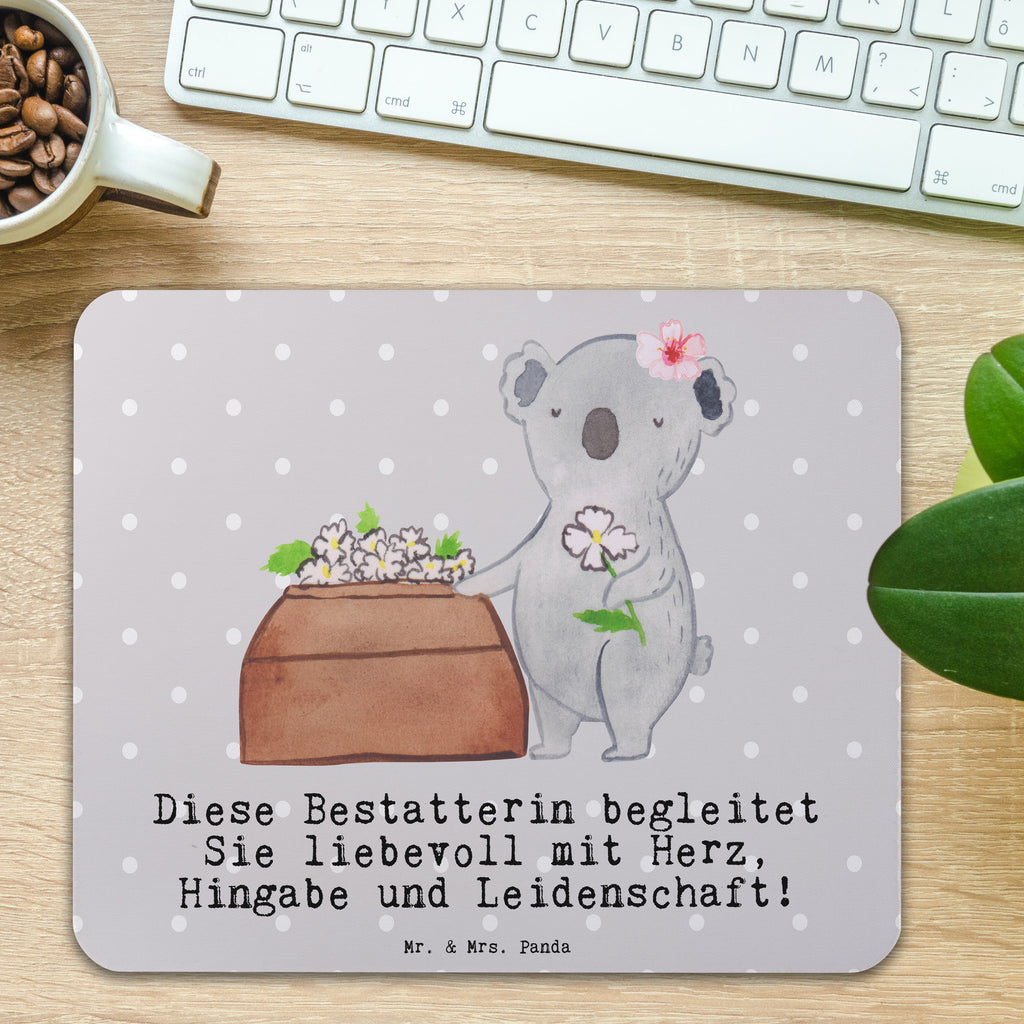 Mauspad Bestatterin mit Herz Mousepad, Computer zubehör, Büroausstattung, PC Zubehör, Arbeitszimmer, Mauspad, Einzigartiges Mauspad, Designer Mauspad, Mausunterlage, Mauspad Büro, Beruf, Ausbildung, Jubiläum, Abschied, Rente, Kollege, Kollegin, Geschenk, Schenken, Arbeitskollege, Mitarbeiter, Firma, Danke, Dankeschön