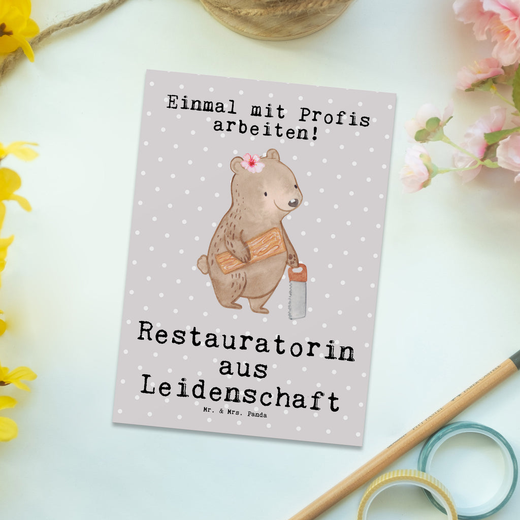 Postkarte Restauratorin aus Leidenschaft Postkarte, Karte, Geschenkkarte, Grußkarte, Einladung, Ansichtskarte, Geburtstagskarte, Einladungskarte, Dankeskarte, Ansichtskarten, Einladung Geburtstag, Einladungskarten Geburtstag, Beruf, Ausbildung, Jubiläum, Abschied, Rente, Kollege, Kollegin, Geschenk, Schenken, Arbeitskollege, Mitarbeiter, Firma, Danke, Dankeschön