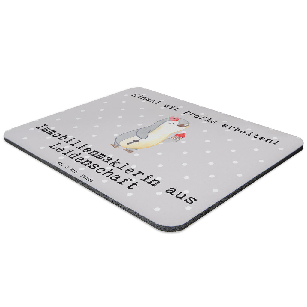 Mauspad Immobilienmaklerin aus Leidenschaft Mousepad, Computer zubehör, Büroausstattung, PC Zubehör, Arbeitszimmer, Mauspad, Einzigartiges Mauspad, Designer Mauspad, Mausunterlage, Mauspad Büro, Beruf, Ausbildung, Jubiläum, Abschied, Rente, Kollege, Kollegin, Geschenk, Schenken, Arbeitskollege, Mitarbeiter, Firma, Danke, Dankeschön, Immobilienmaklerin, Immobilienhändlerin, Immobilienkauffrau, Immobilienbüro