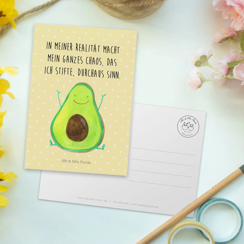 Postkarte Avocado Glücklich Postkarte, Karte, Geschenkkarte, Grußkarte, Einladung, Ansichtskarte, Geburtstagskarte, Einladungskarte, Dankeskarte, Ansichtskarten, Einladung Geburtstag, Einladungskarten Geburtstag, Avocado, Veggie, Vegan, Gesund, Chaos