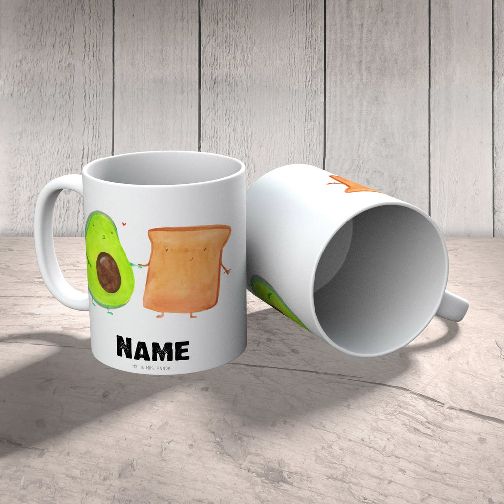 Personalisierte Tasse Avocado + Toast Personalisierte Tasse, Namenstasse, Wunschname, Personalisiert, Tasse, Namen, Drucken, Tasse mit Namen, Avocado, Veggie, Vegan, Gesund, Toast, Toastbrot, Liebespaar, Pärchen, Freund, Freundin, Verlobt, Verlobungsparty, Hochzeit, Hochzeitsgeschenk, Jahrestag, Jahrestagsgeschenk