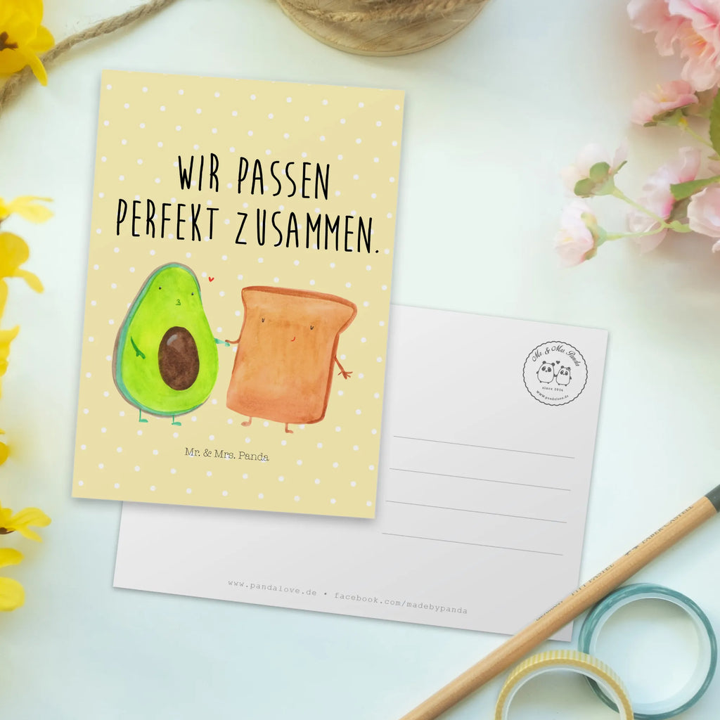 Postkarte Avocado Toast Postkarte, Karte, Geschenkkarte, Grußkarte, Einladung, Ansichtskarte, Geburtstagskarte, Einladungskarte, Dankeskarte, Ansichtskarten, Einladung Geburtstag, Einladungskarten Geburtstag, Avocado, Veggie, Vegan, Gesund, Toast, Toastbrot, Liebespaar, Pärchen, Freund, Freundin, Verlobt, Verlobungsparty, Hochzeit, Hochzeitsgeschenk, Jahrestag, Jahrestagsgeschenk