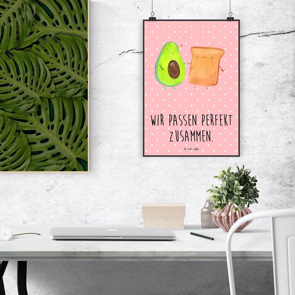 Poster Avocado Toast Poster, Wandposter, Bild, Wanddeko, Küchenposter, Kinderposter, Wanddeko Bild, Raumdekoration, Wanddekoration, Handgemaltes Poster, Mr. & Mrs. Panda Poster, Designposter, Kunstdruck, Posterdruck, Avocado, Veggie, Vegan, Gesund, Toast, Toastbrot, Liebespaar, Pärchen, Freund, Freundin, Verlobt, Verlobungsparty, Hochzeit, Hochzeitsgeschenk, Jahrestag, Jahrestagsgeschenk